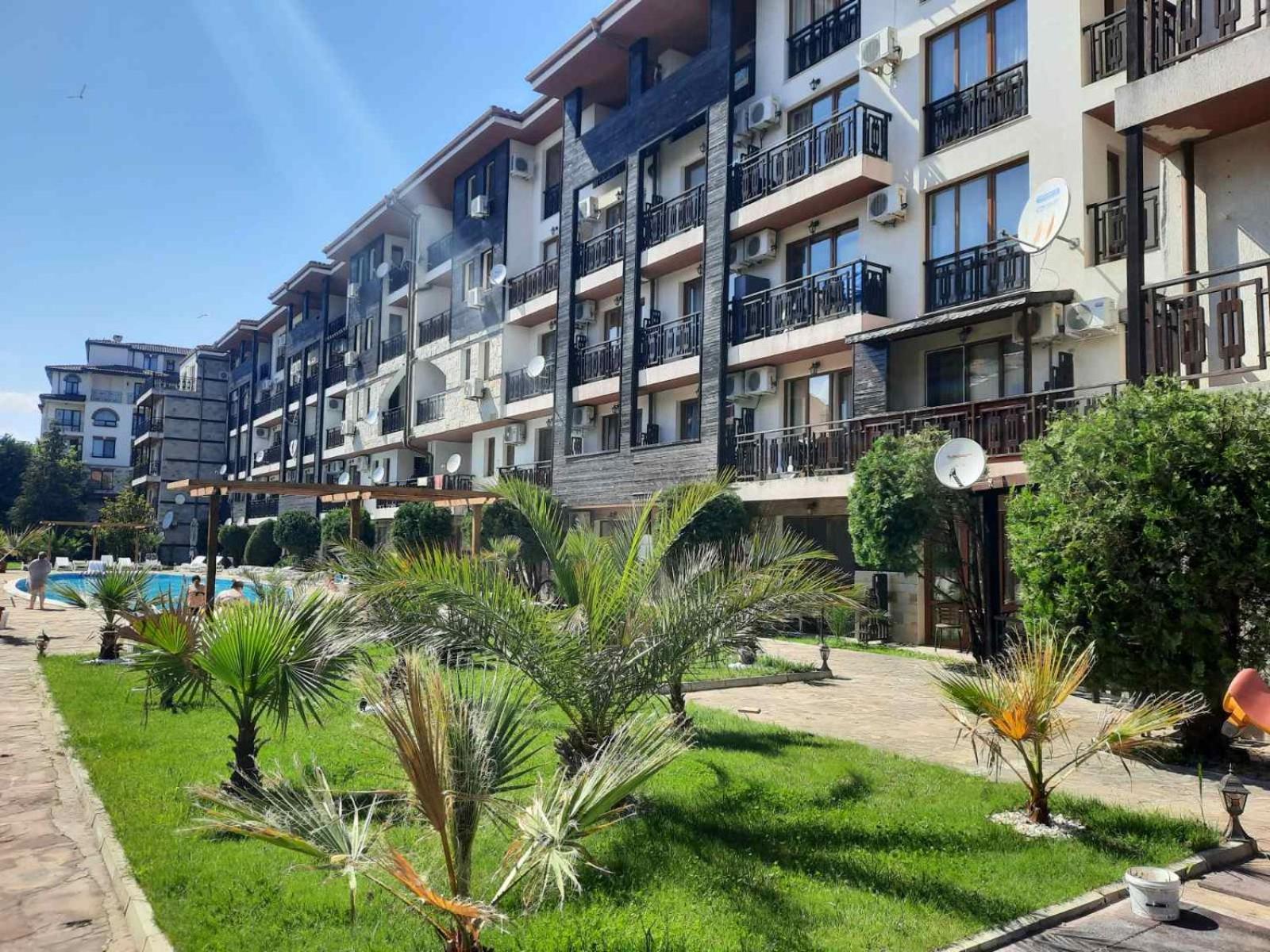 Апатаменти За Гости Sunshine И Glory Apartamento Sveti Vlas Exterior foto