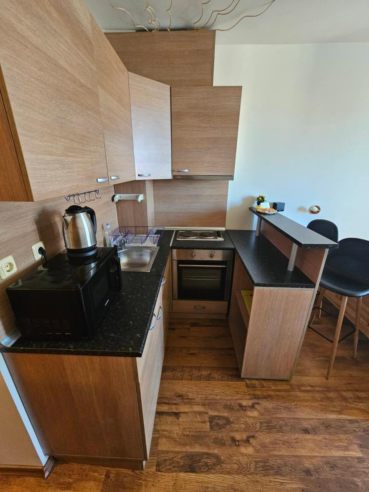 Апатаменти За Гости Sunshine И Glory Apartamento Sveti Vlas Exterior foto