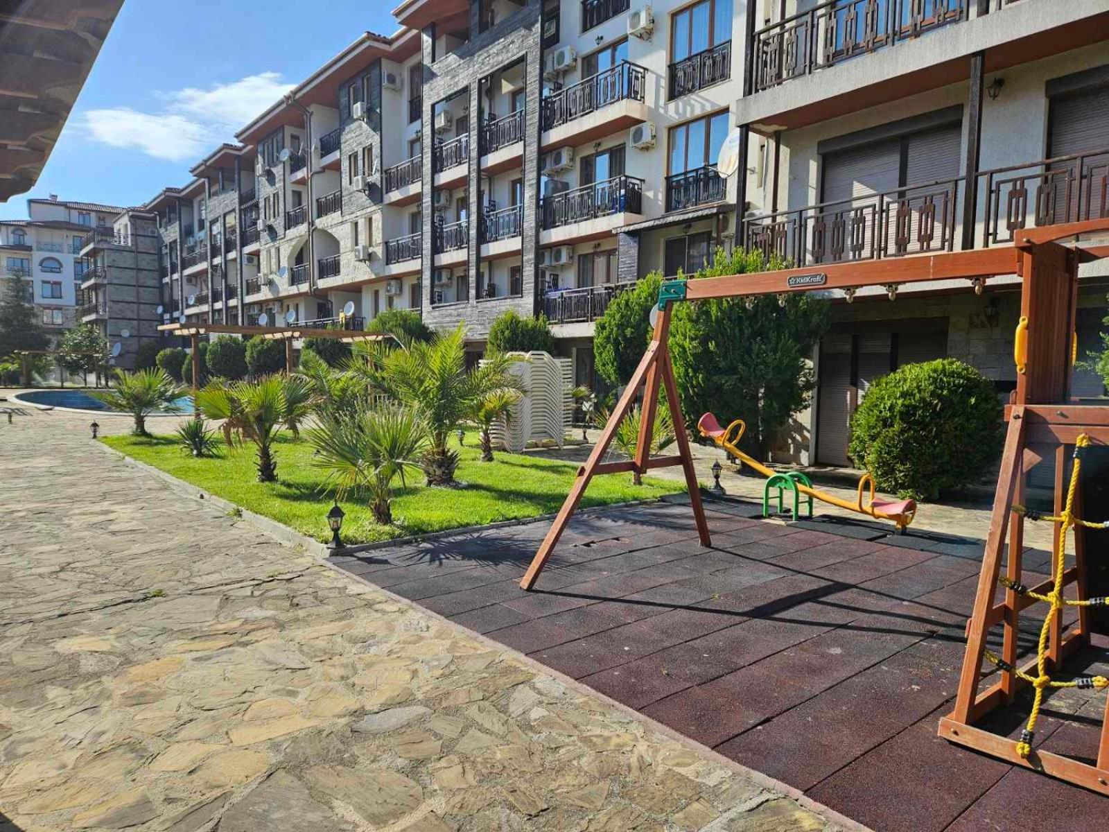 Апатаменти За Гости Sunshine И Glory Apartamento Sveti Vlas Exterior foto